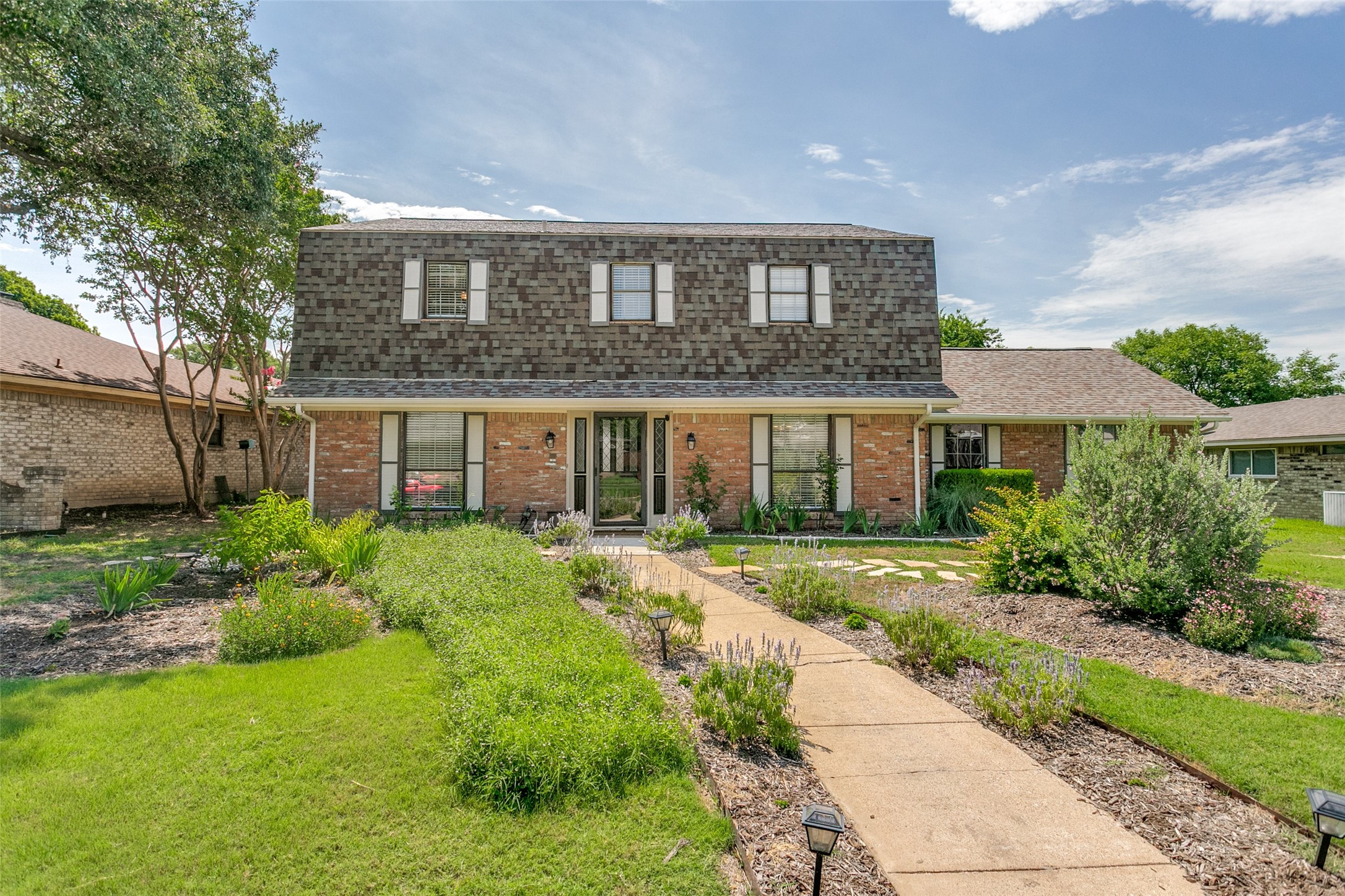 2416 Heather Hill Lane