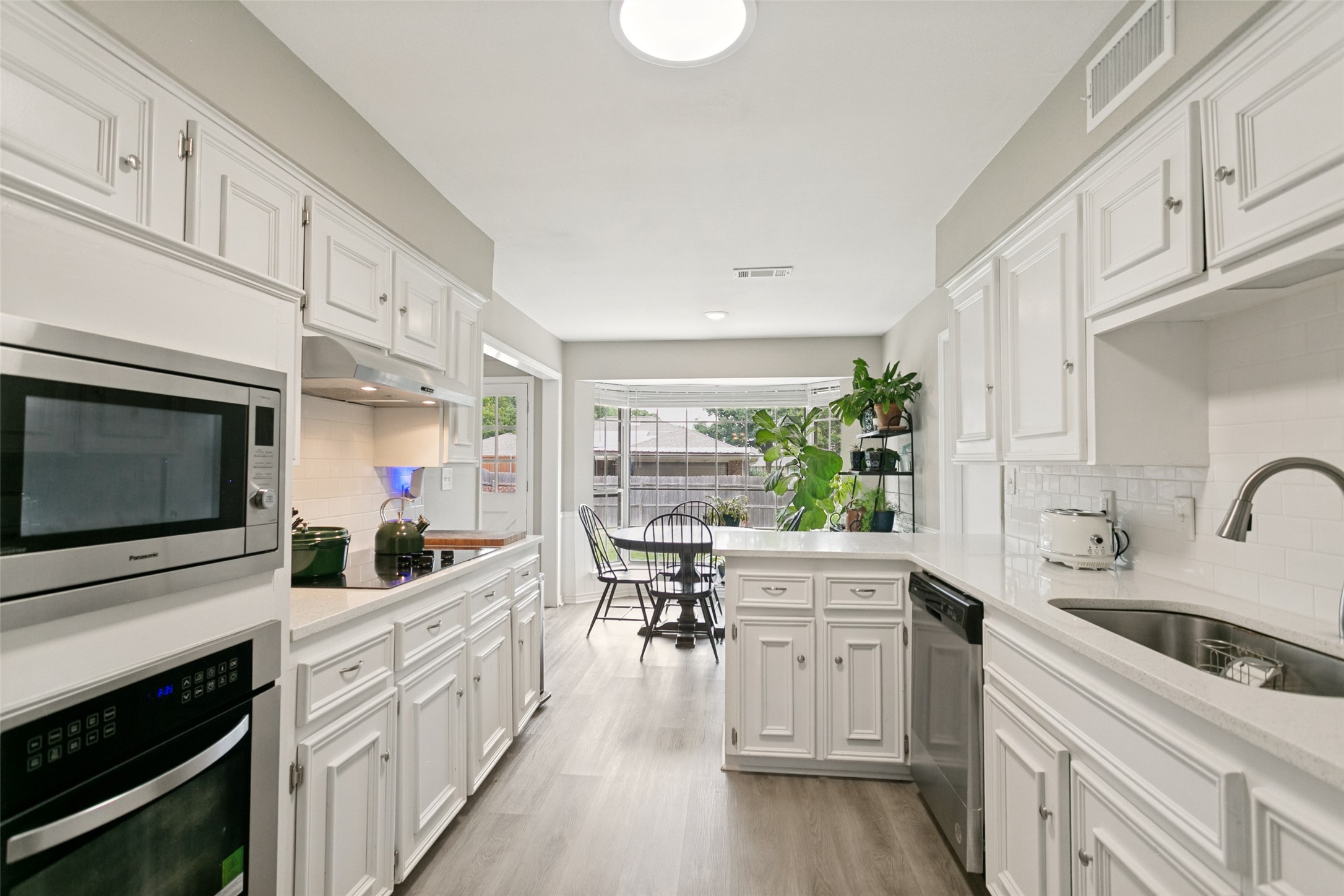 2416 Heather Hill Lane