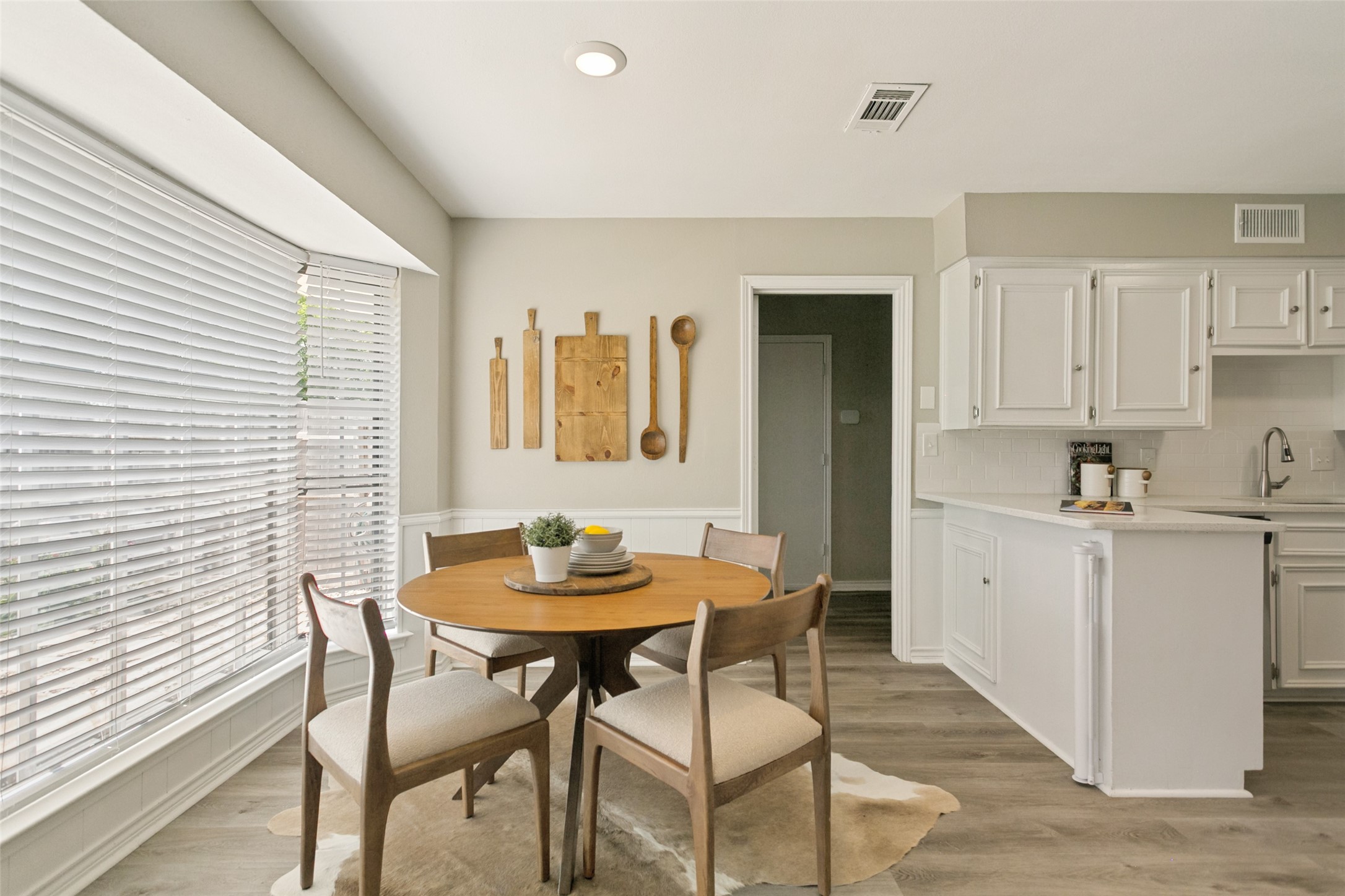 2416 Heather Hill Lane
