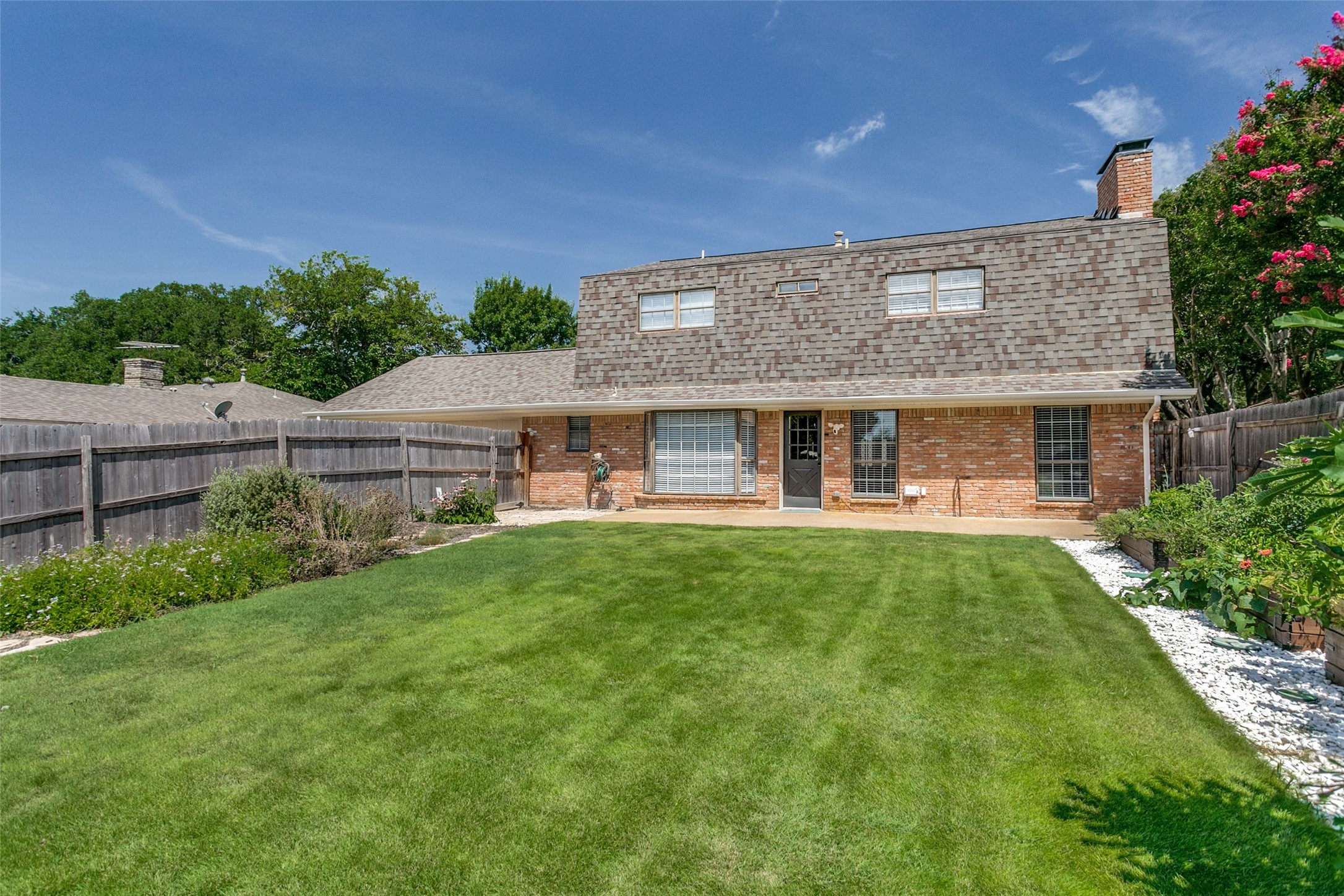 2416 Heather Hill Lane