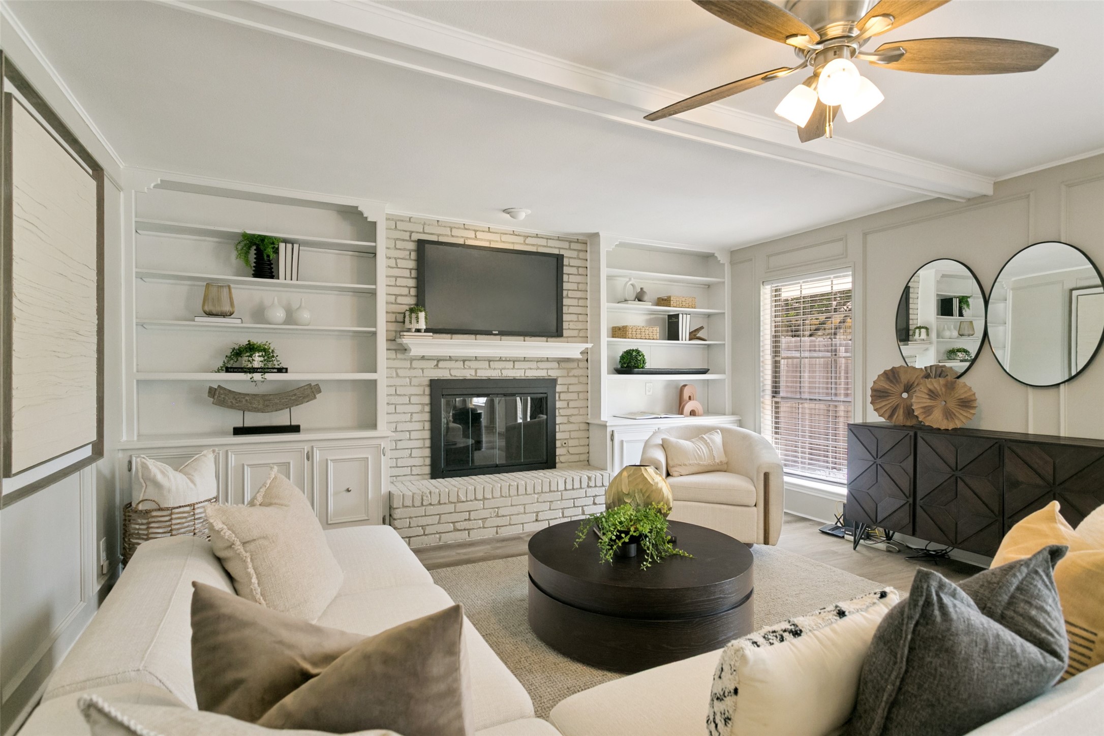 2416 Heather Hill Lane