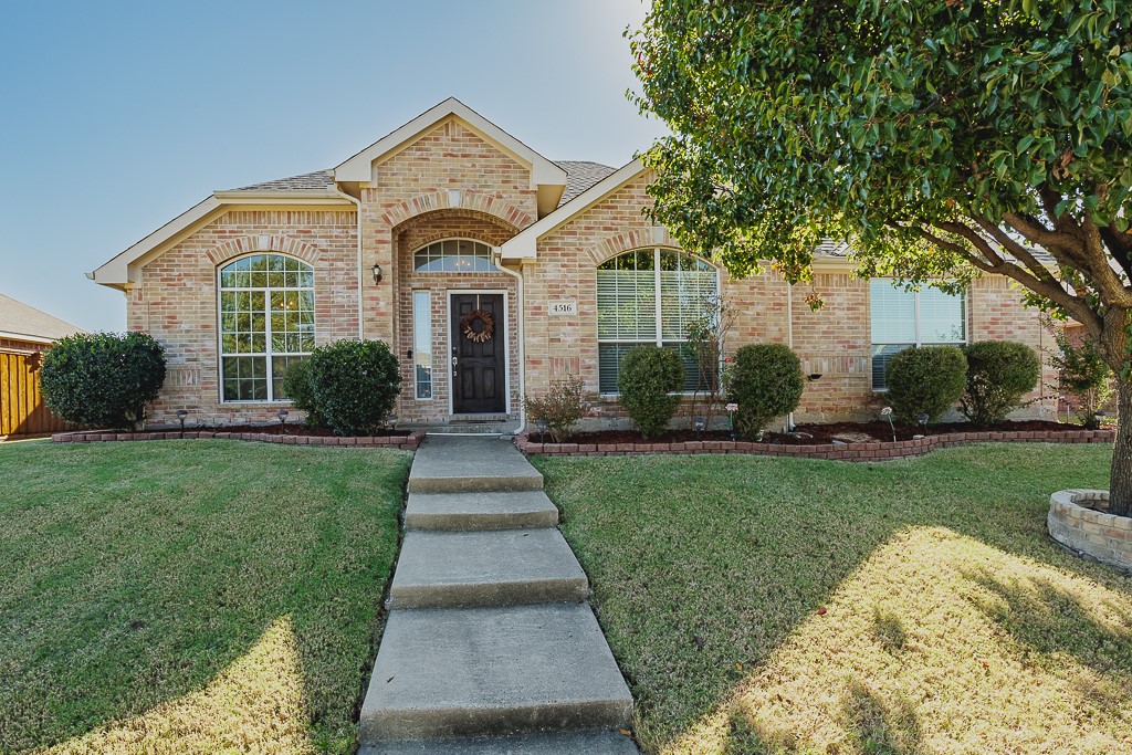 4516 Harvest Lane