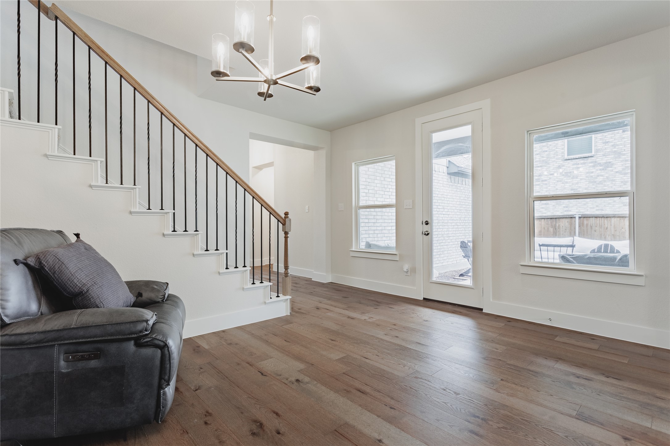3913 Ablon Trail