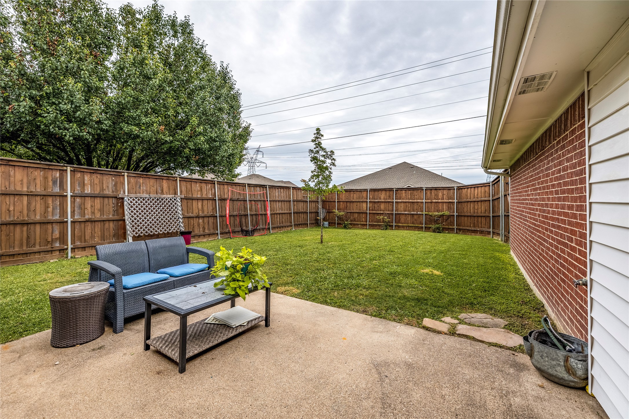 1104 Old Knoll Drive