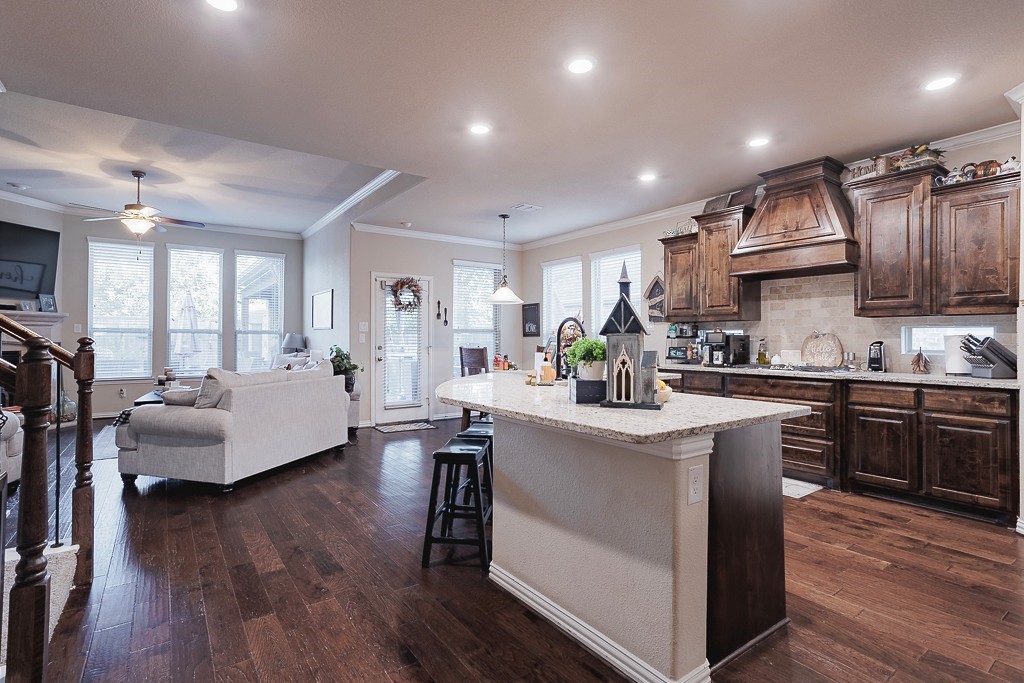 4505 Evenstar Way