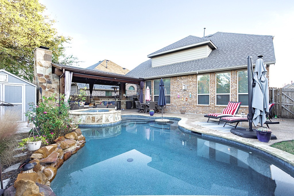 4505 Evenstar Way