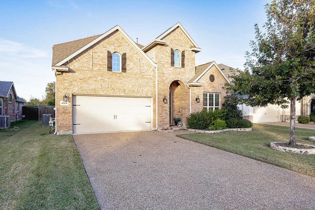 4505 Evenstar Way