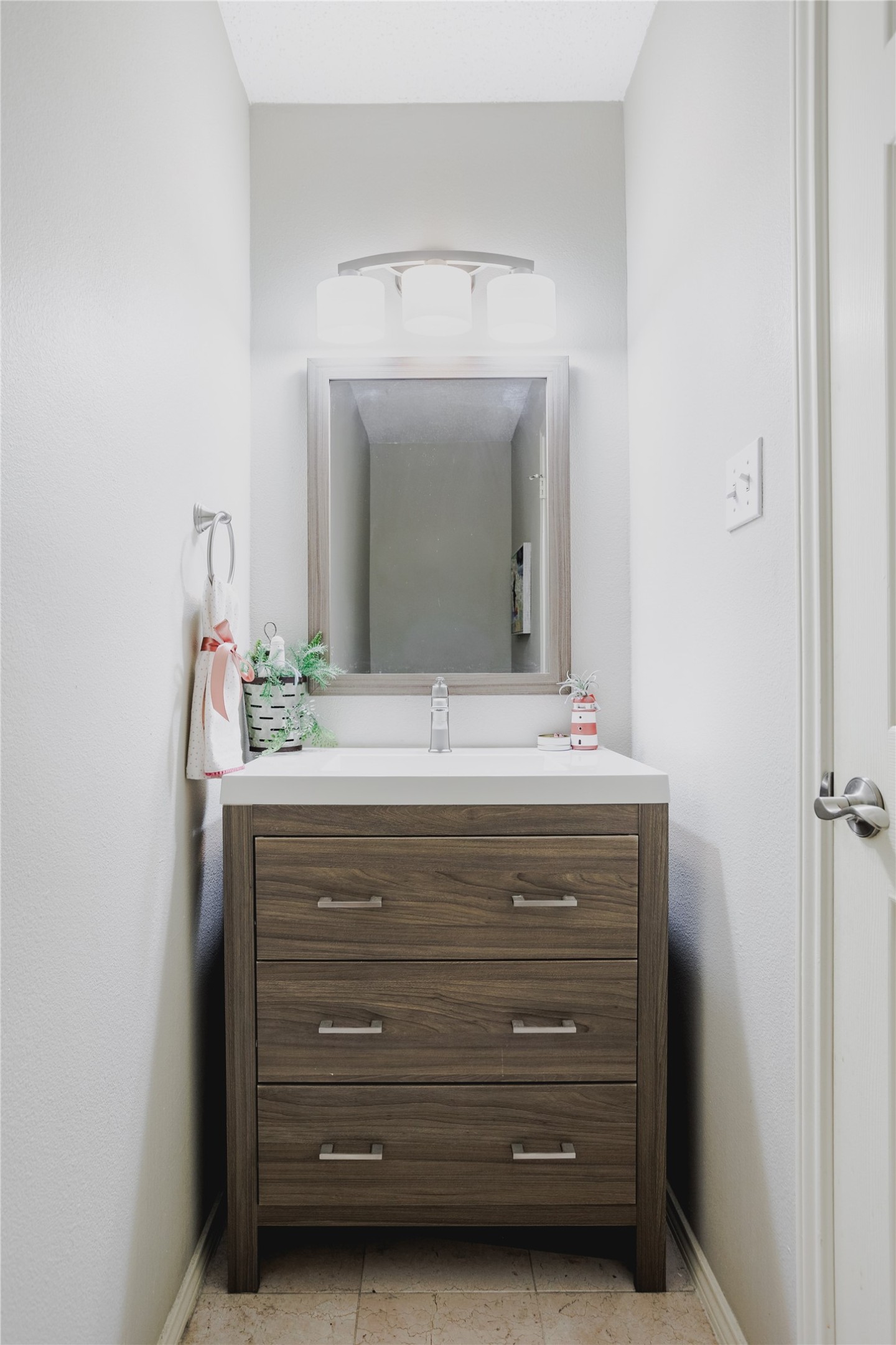 6223 Cupertino Trail