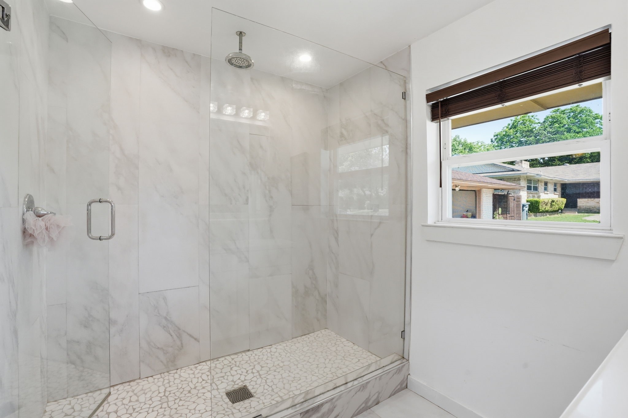 5017 Fox Hill Lane
