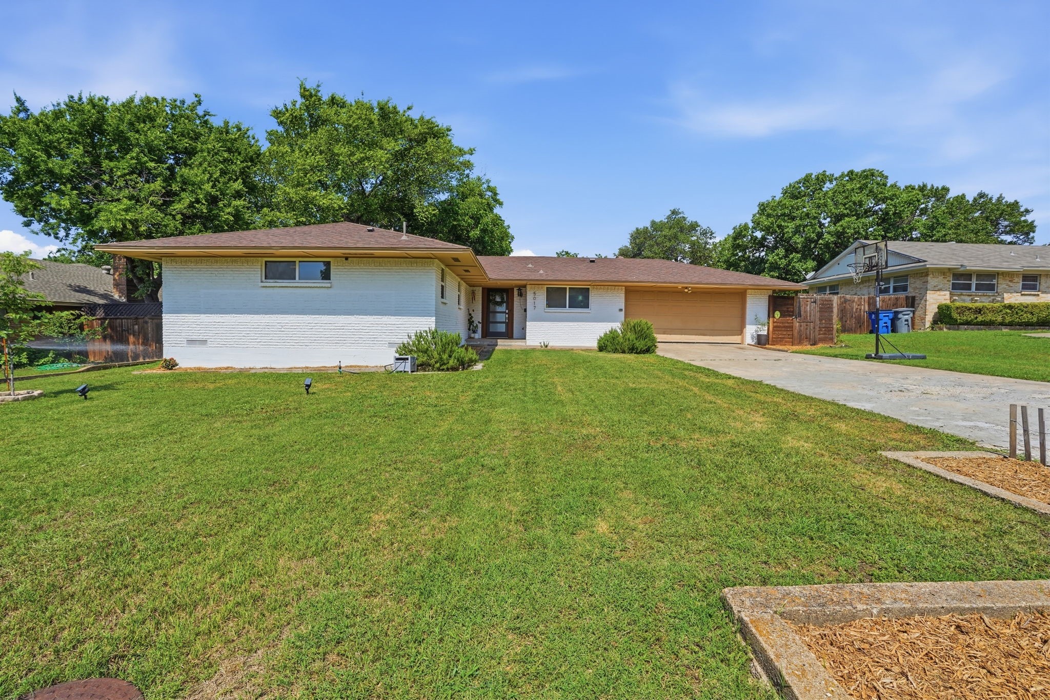 5017 Fox Hill Lane