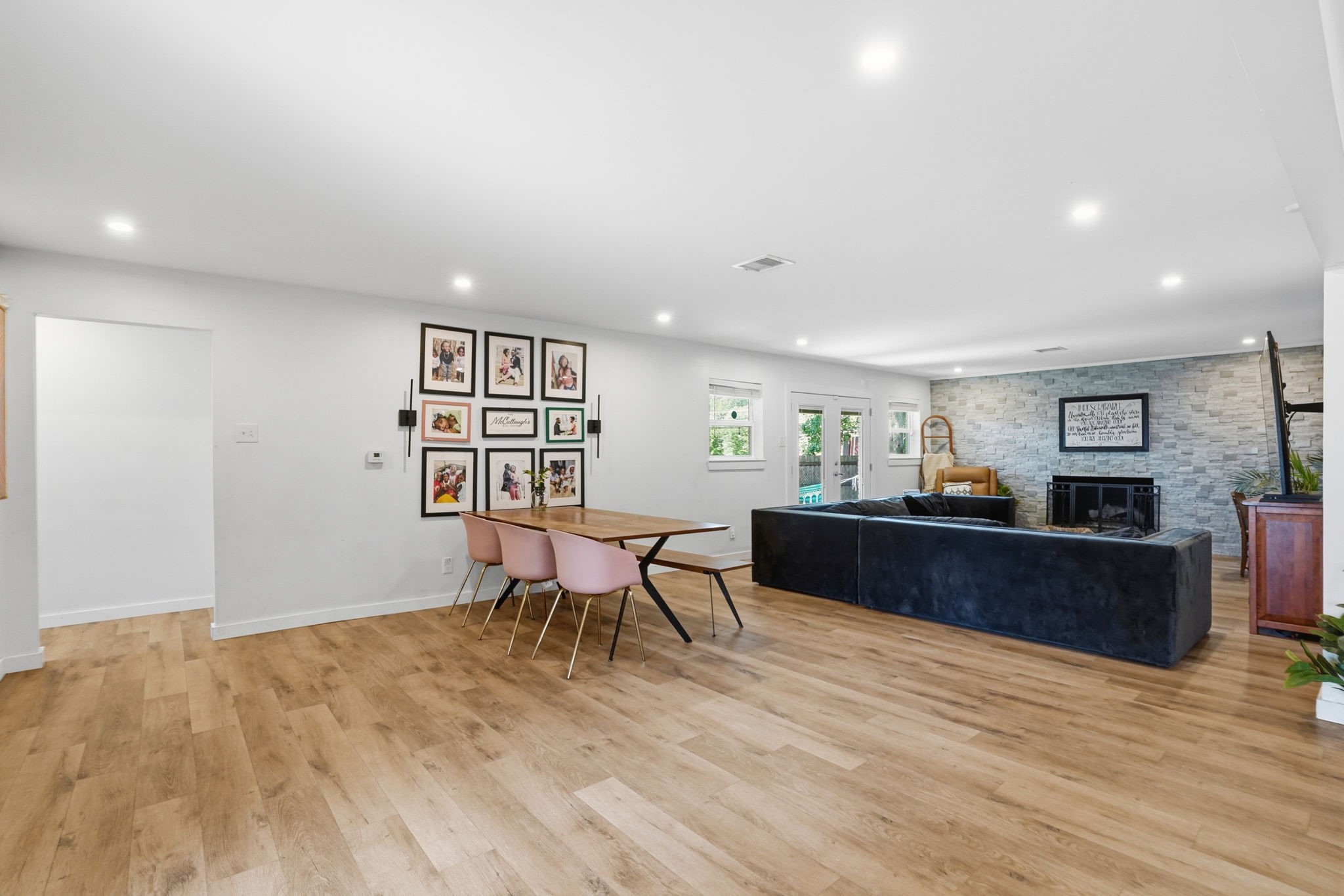 5017 Fox Hill Lane
