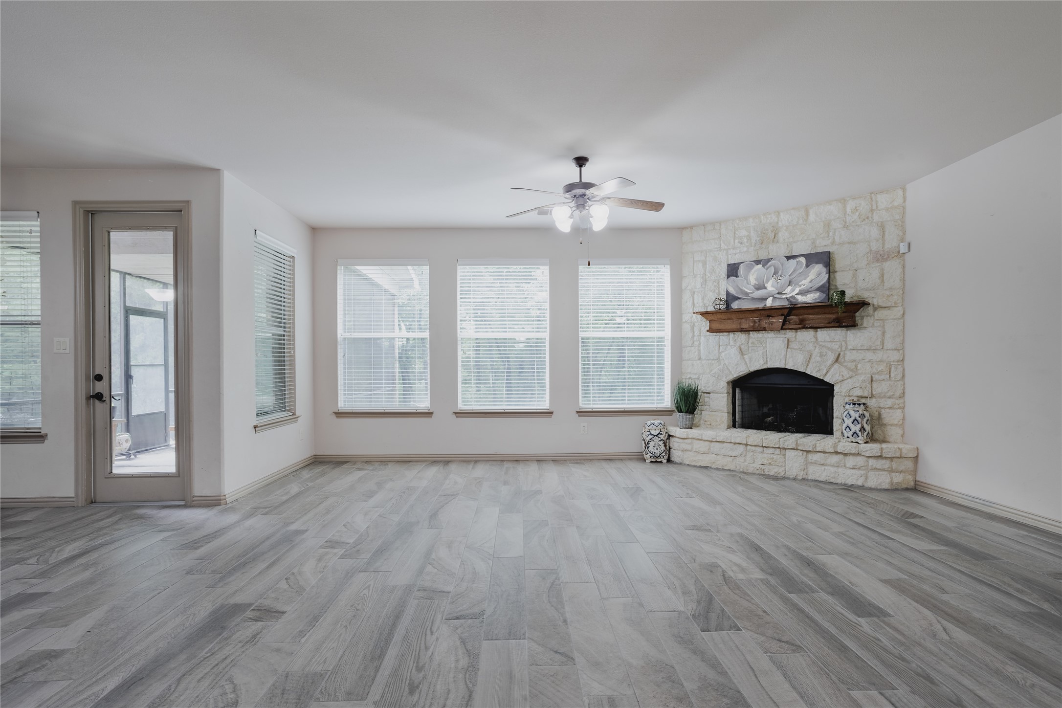 11828 State Highway 205