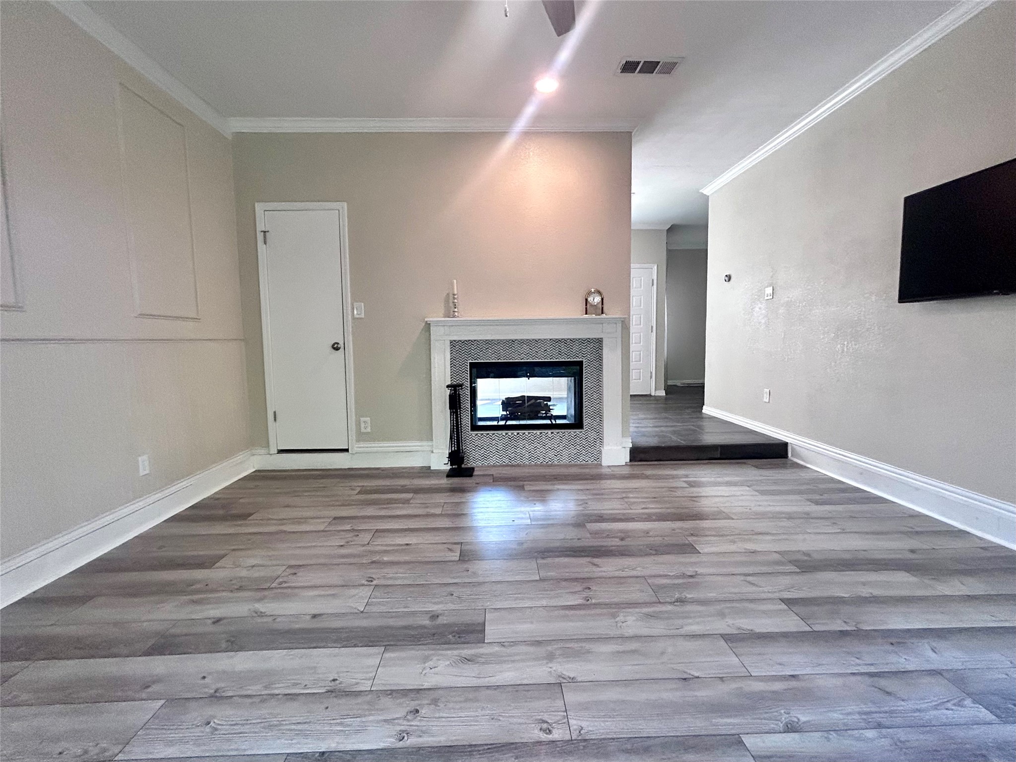 5616 Preston Oaks Road 1605