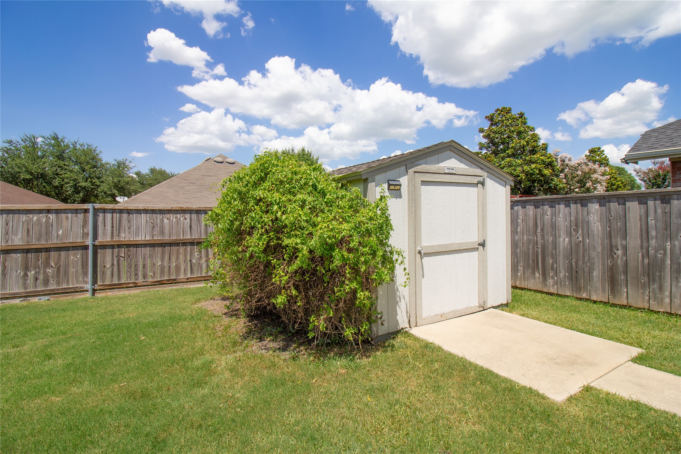 406 Hackberry Drive