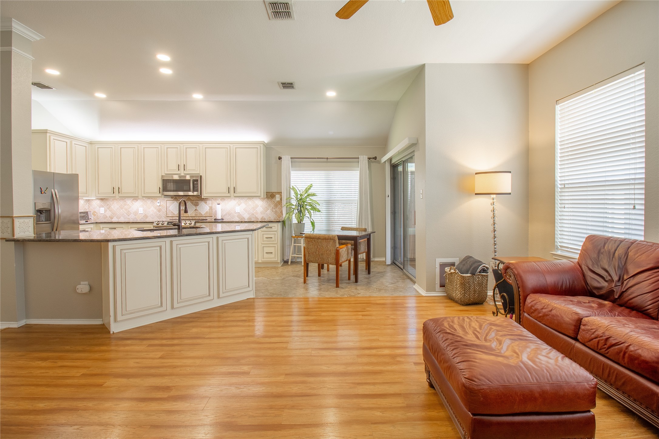 406 Hackberry Drive
