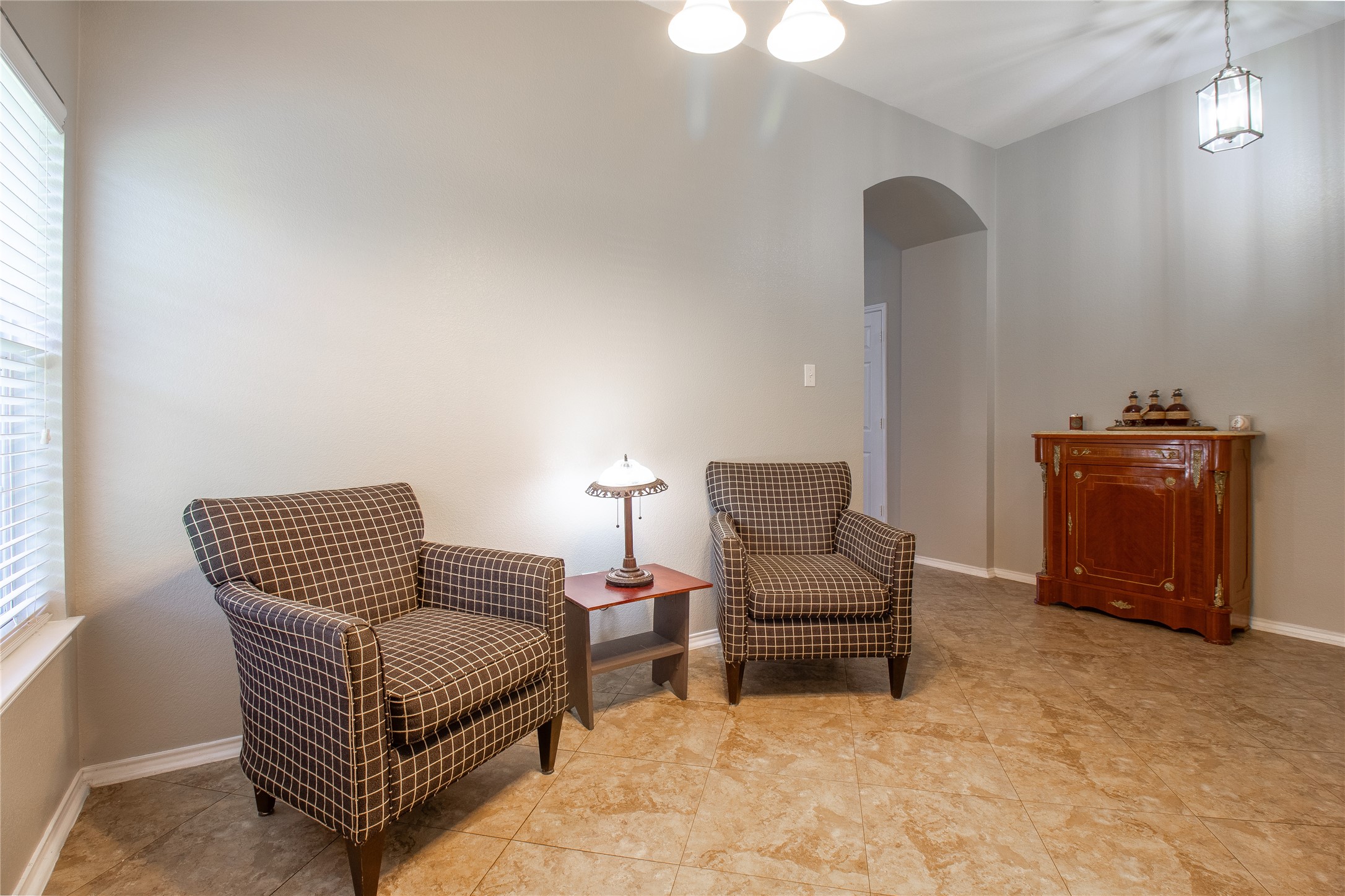 406 Hackberry Drive