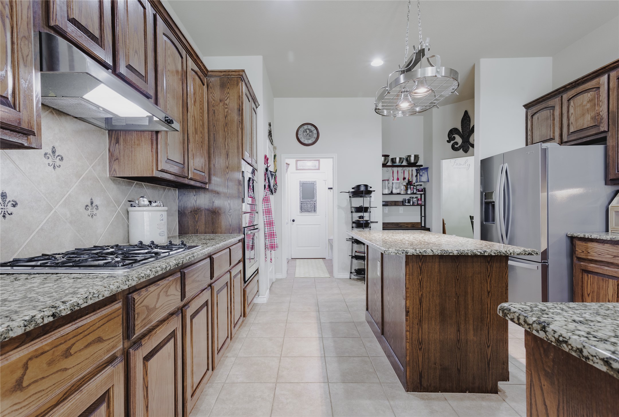 2924 Broken Spoke Lane