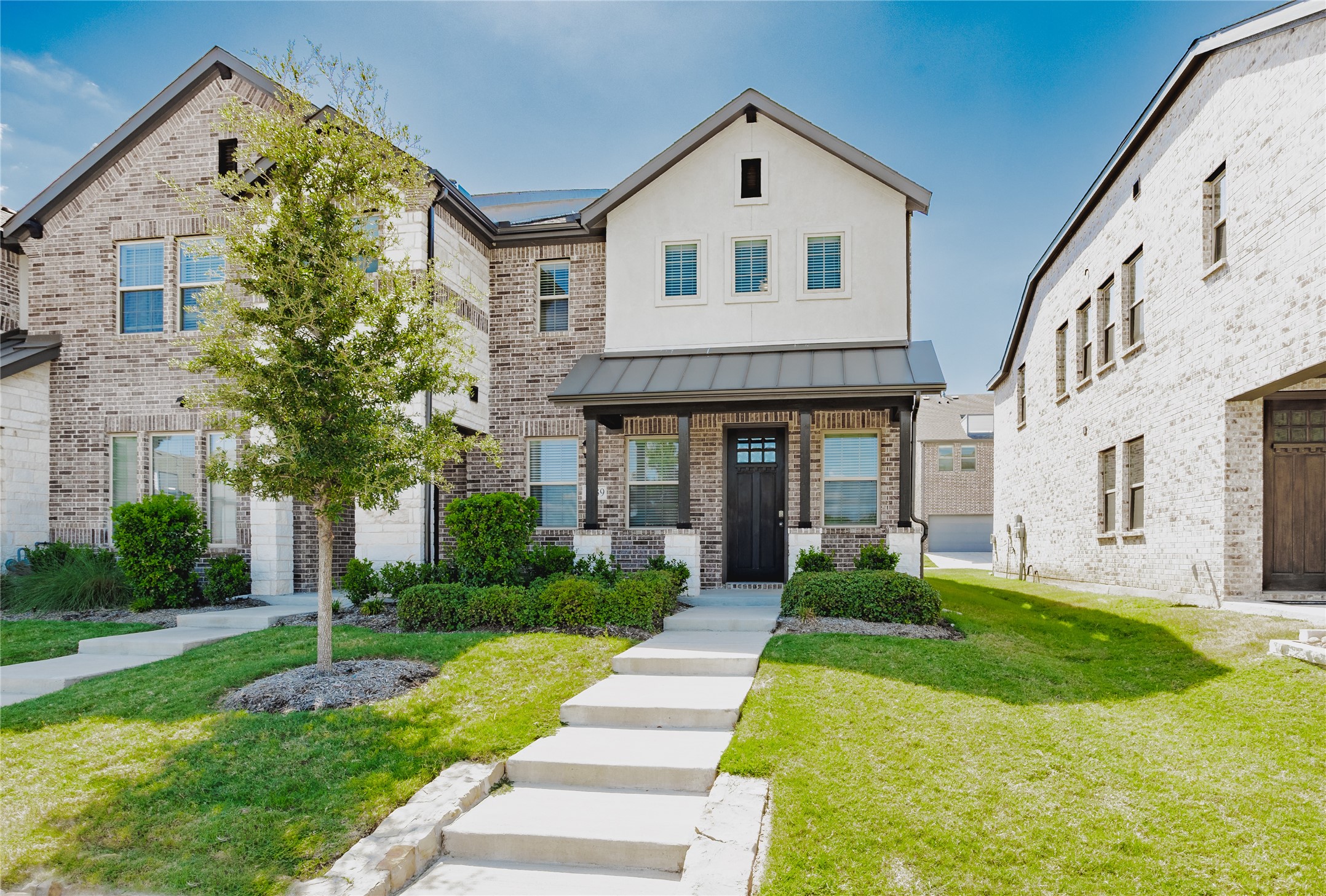 3039 Tenor Way