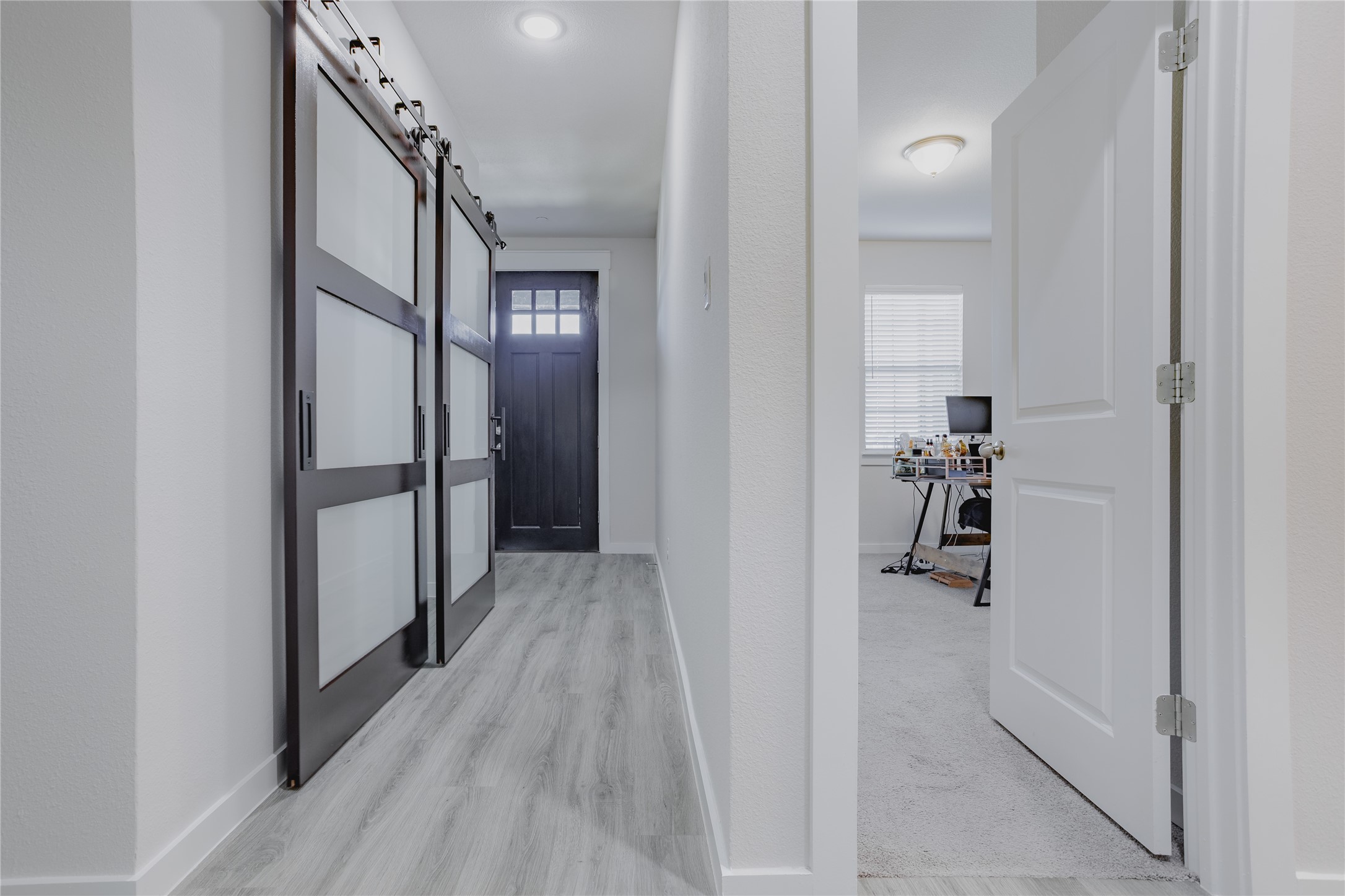 3039 Tenor Way