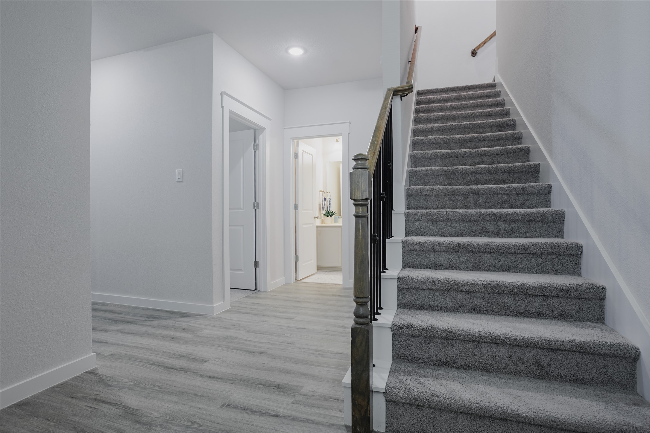 3039 Tenor Way