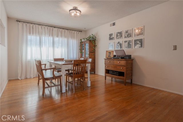 5847 Sycamore Avenue