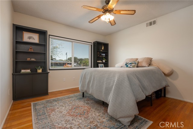 5847 Sycamore Avenue