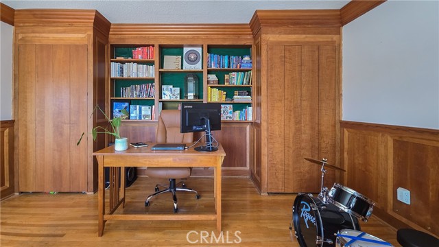 5847 Sycamore Avenue