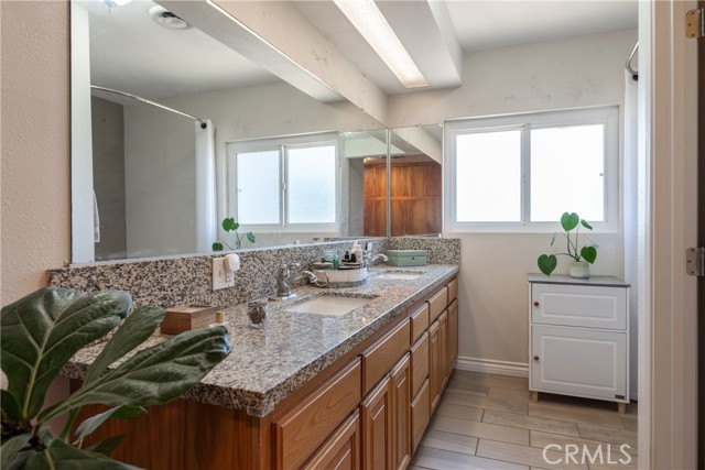 5847 Sycamore Avenue