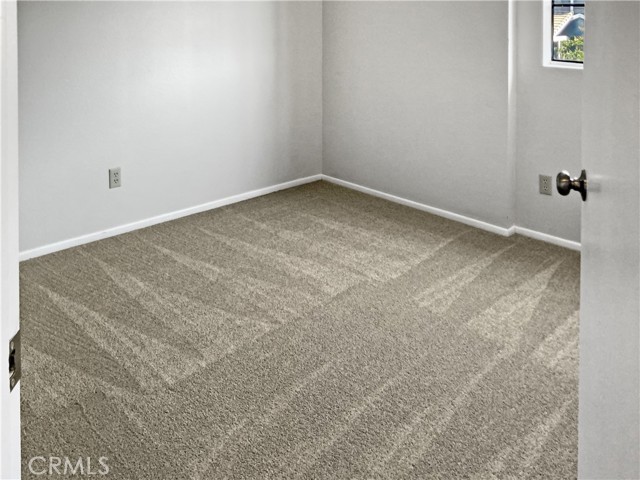 1810 W Admiralty Street