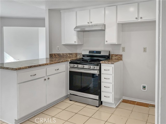 1810 W Admiralty Street