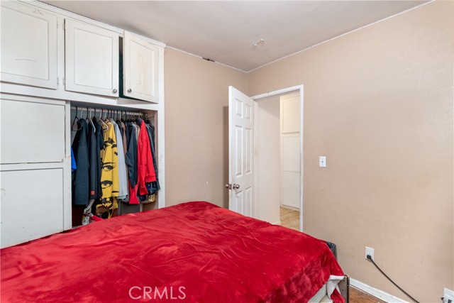 115 S Tamarisk Avenue