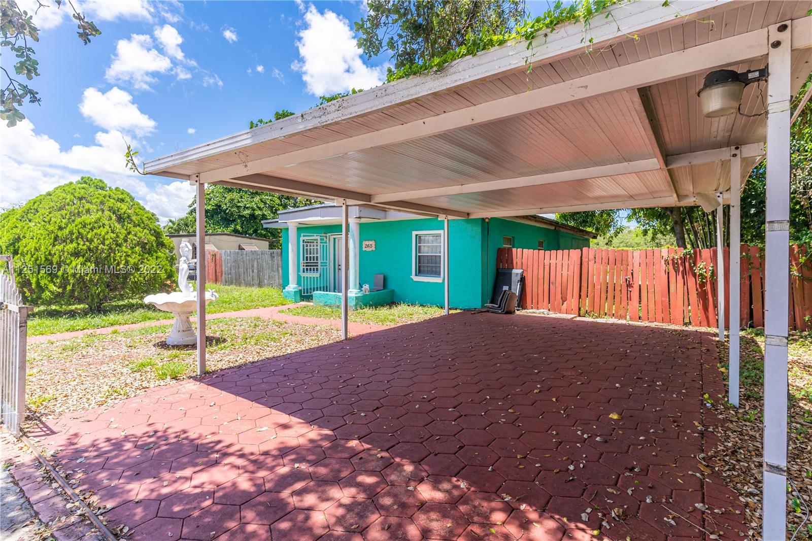 2415 NW 162nd Ter