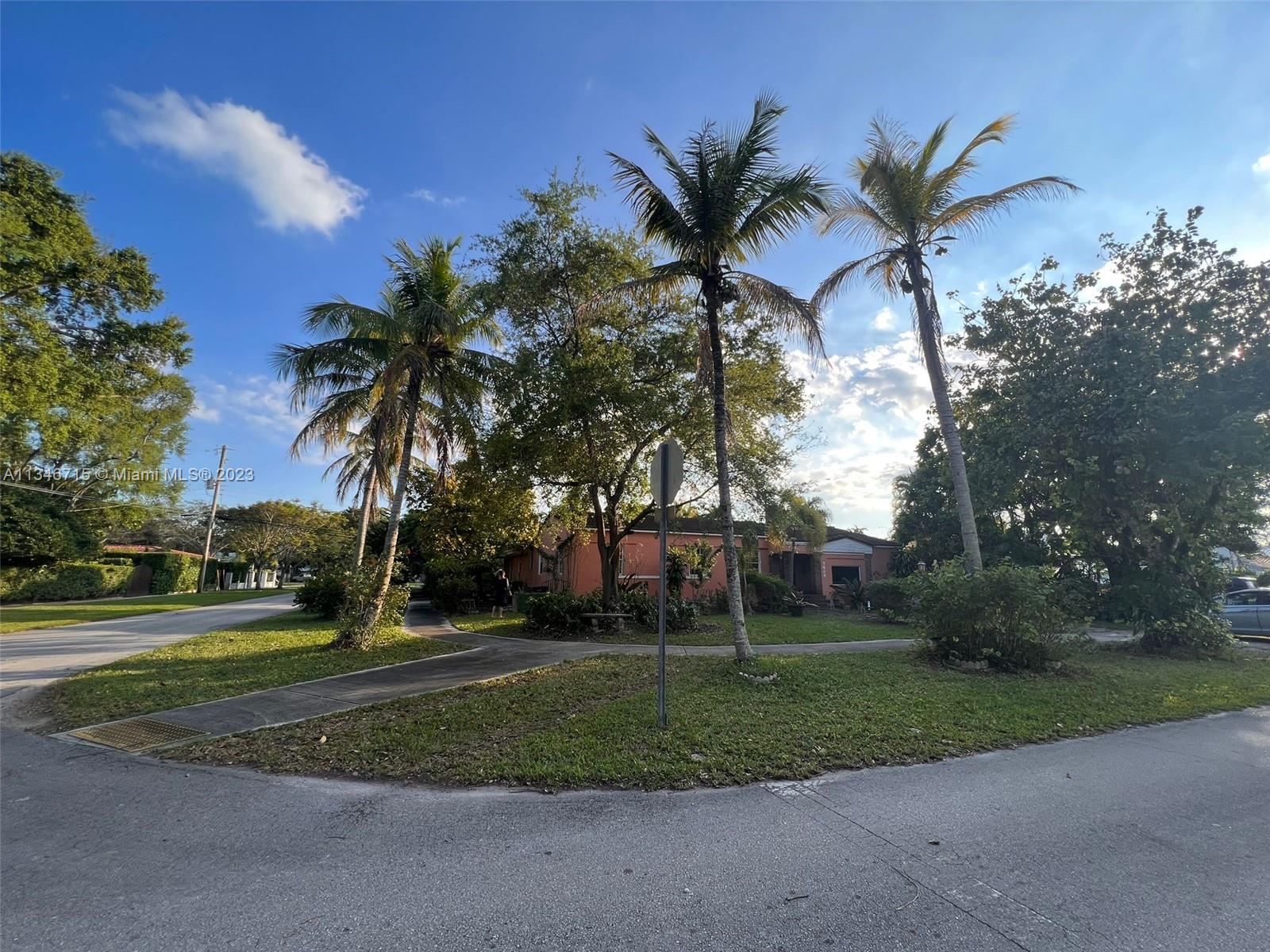 5808 SW 31st Street