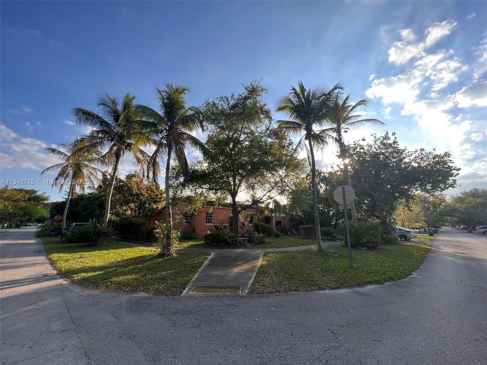 5808 SW 31st Street