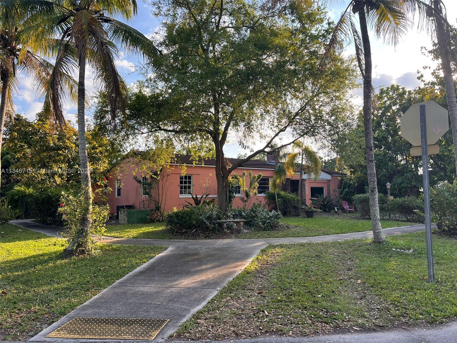 5808 SW 31st Street