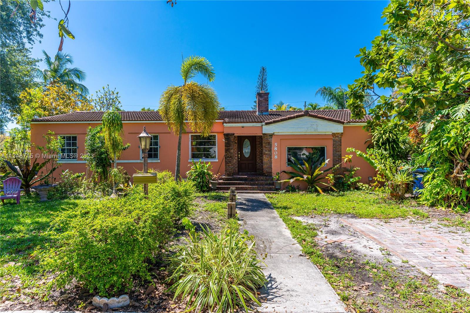5808 SW 31st Street