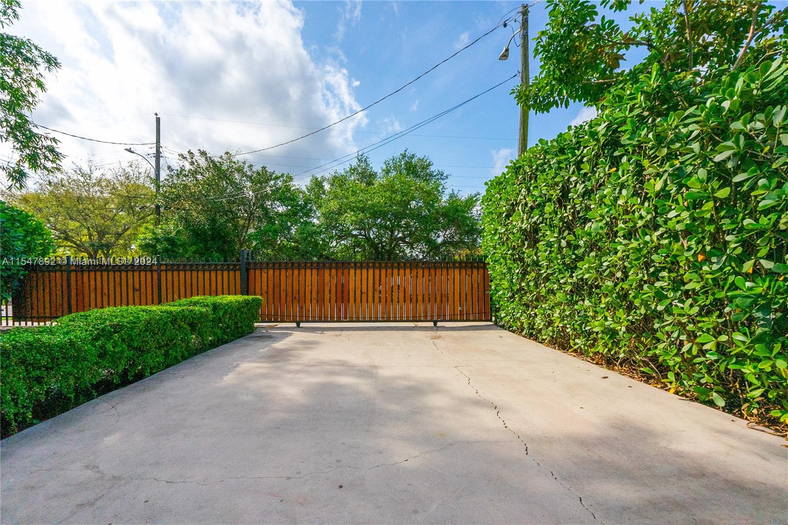 1949 NW 155th St