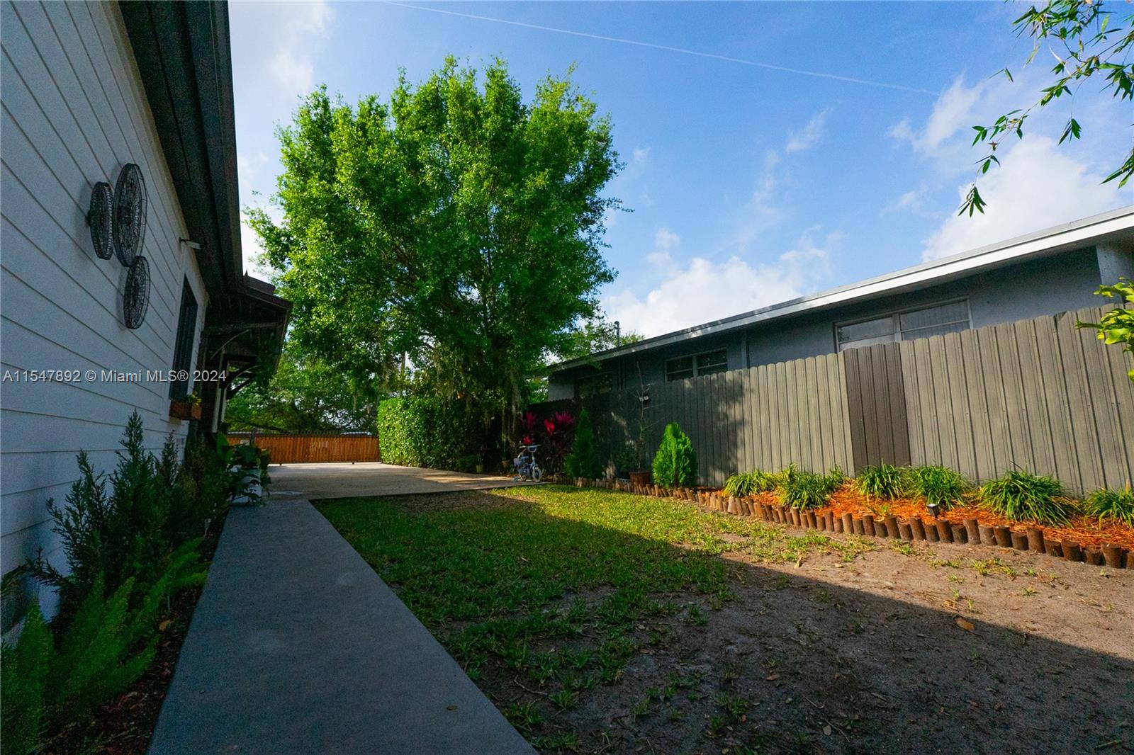 1949 NW 155th St