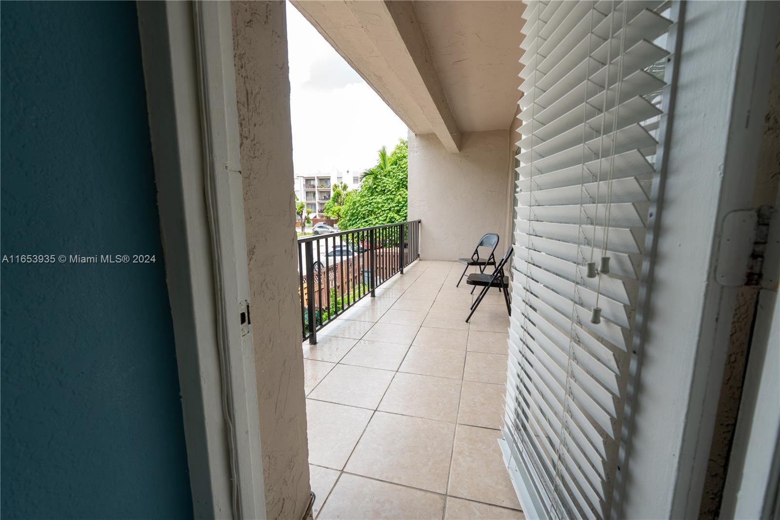 5665 W 20th Ave # 212