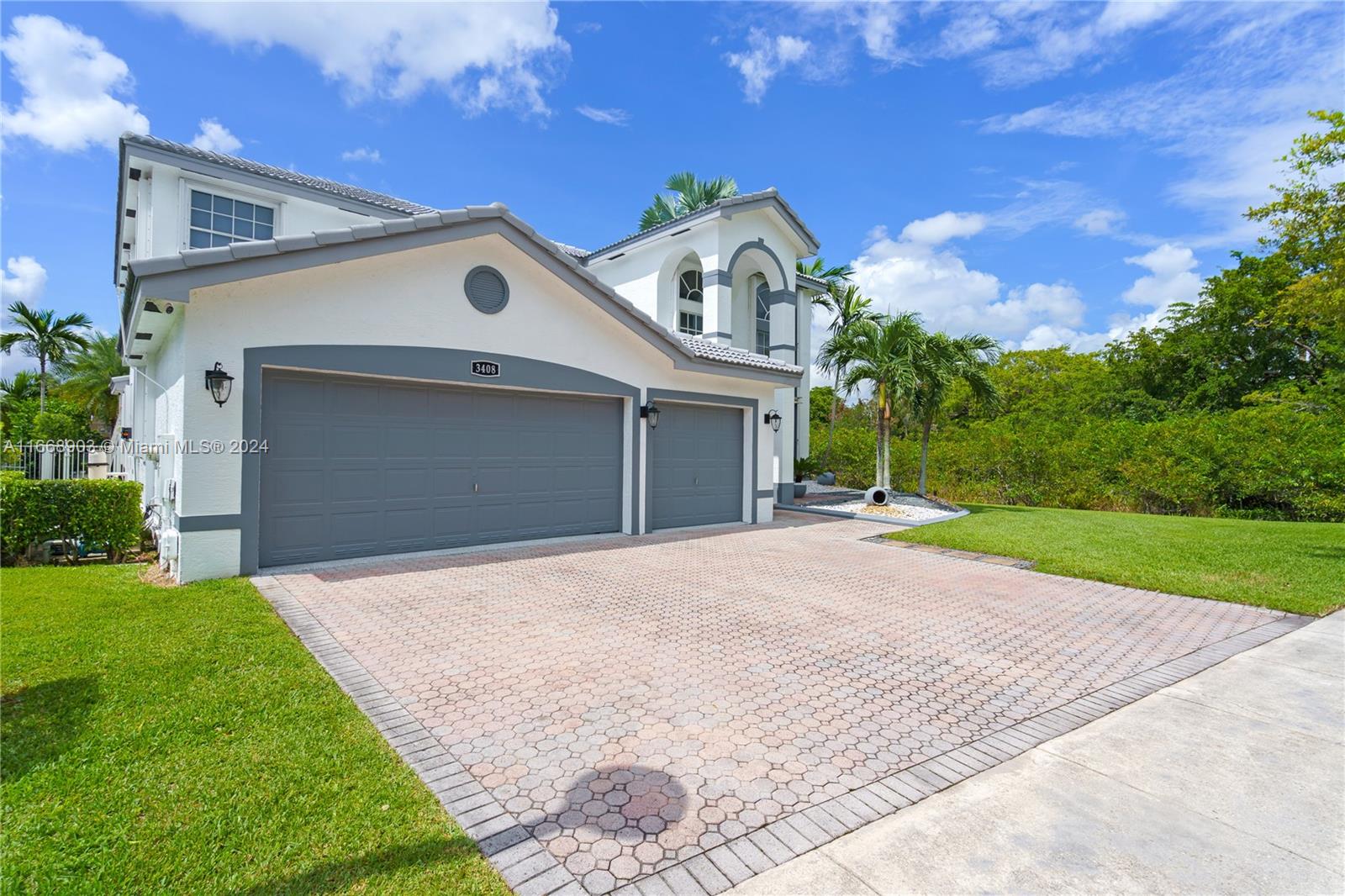 3408 SW 175th Ave