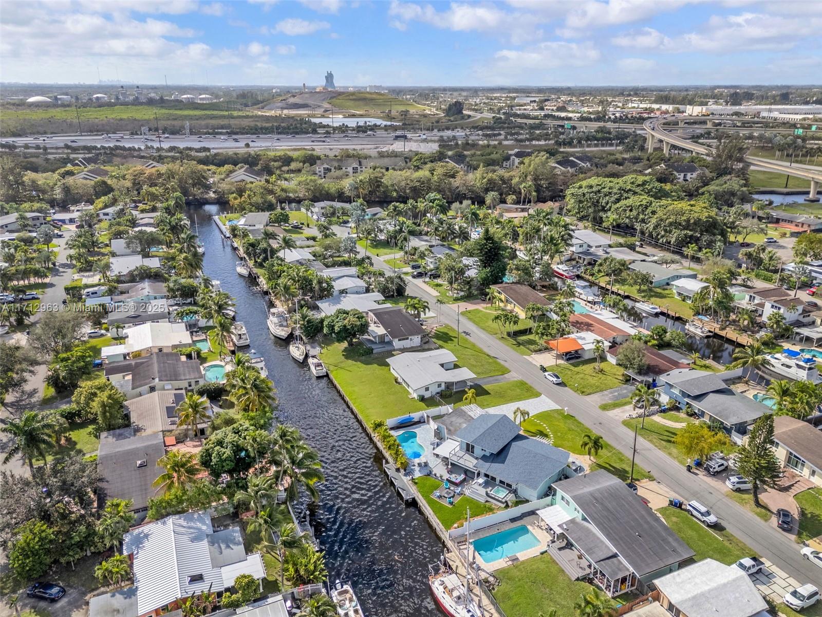 2518 Tortugas Ln
