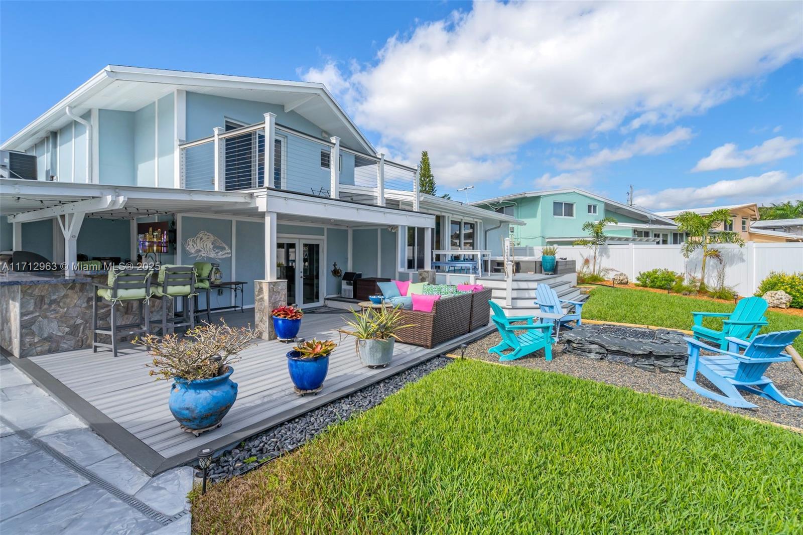 2518 Tortugas Ln