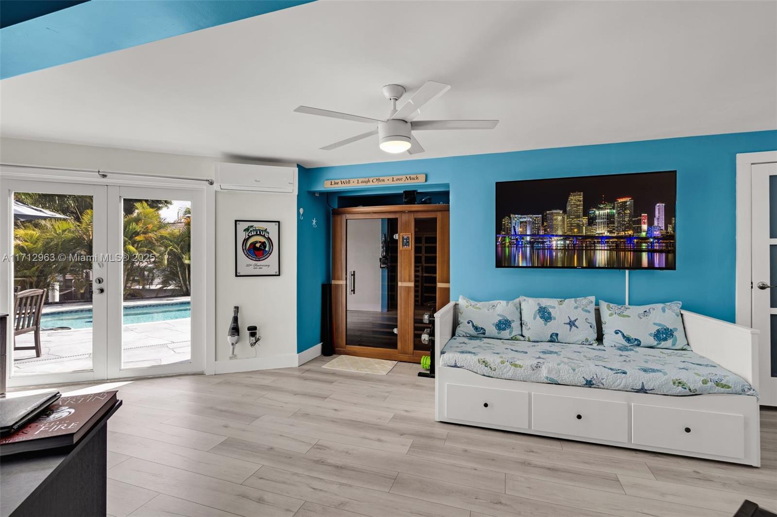 2518 Tortugas Ln