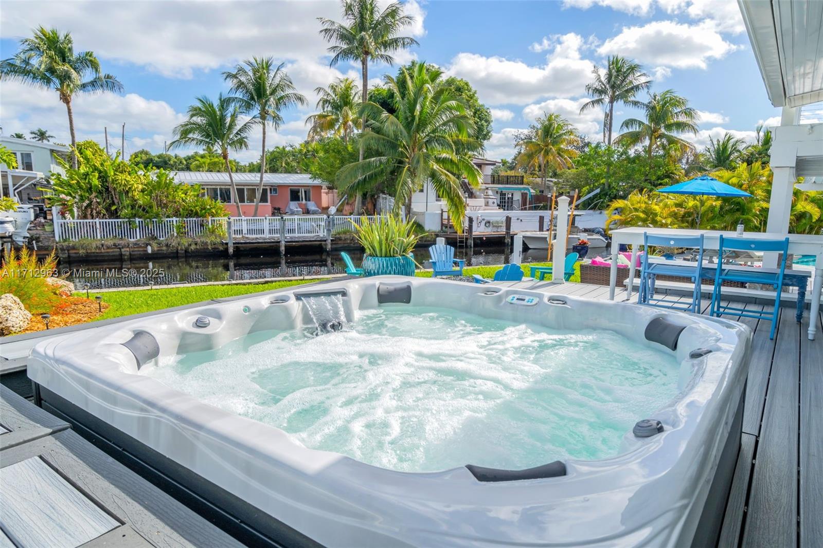 2518 Tortugas Ln