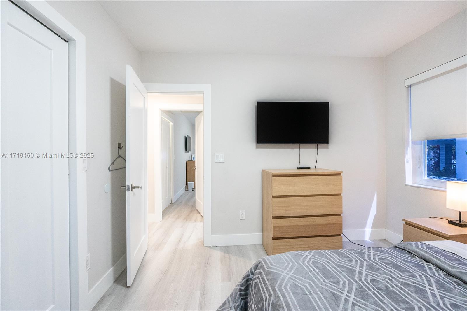 240 SW 71st Ave