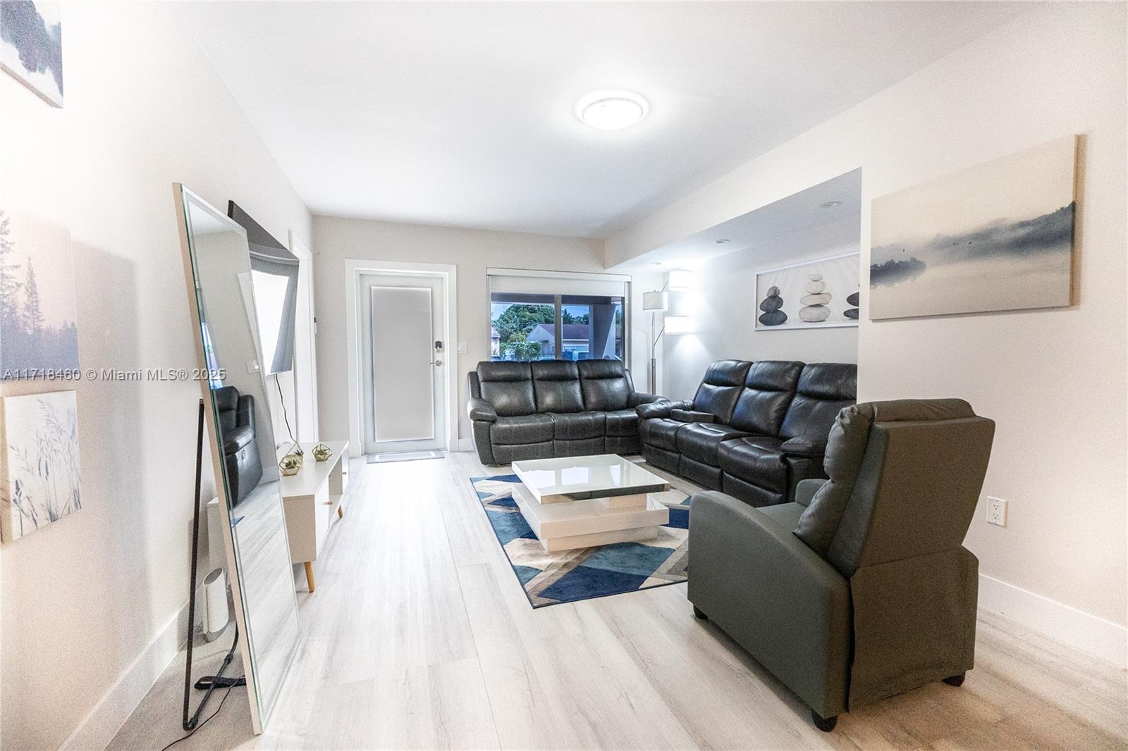 240 SW 71st Ave