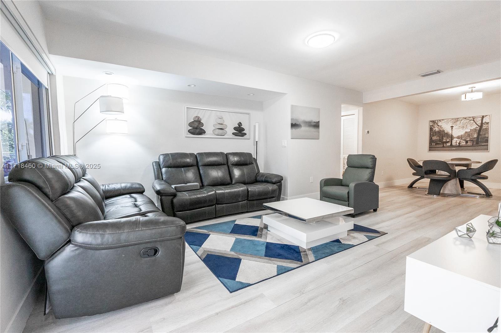 240 SW 71st Ave