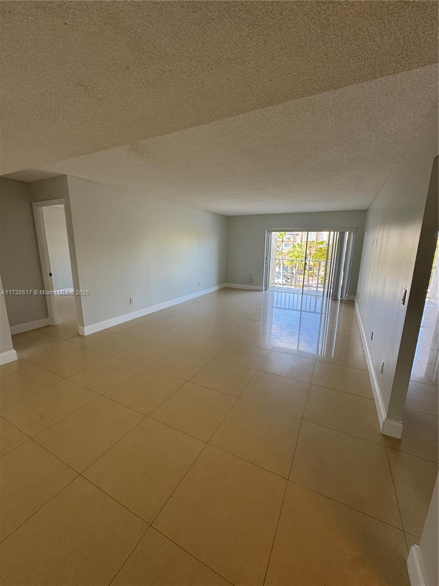 7745 SW 86th St # 315 Unit: D-315
