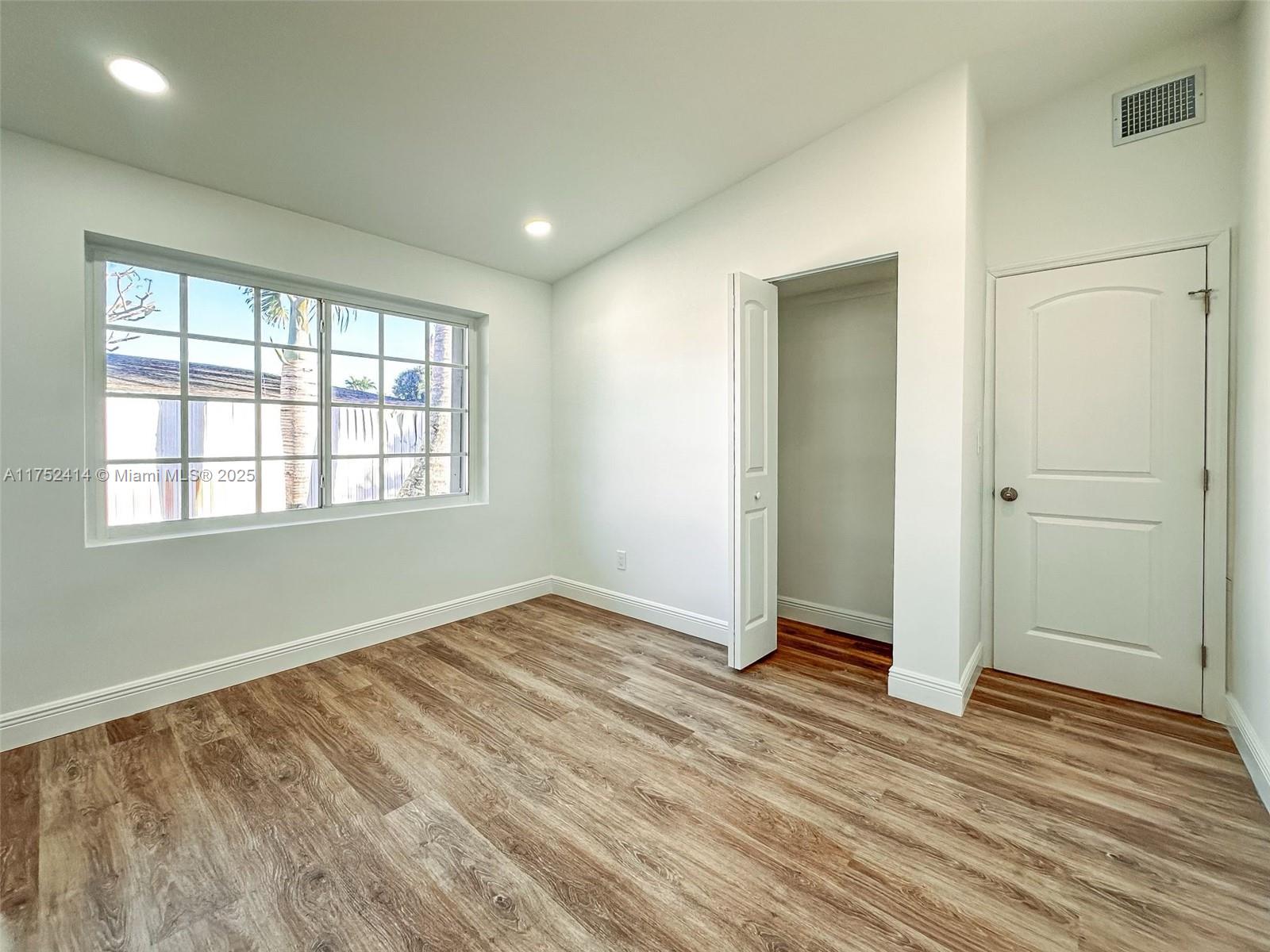 621 SE 3rd Pl