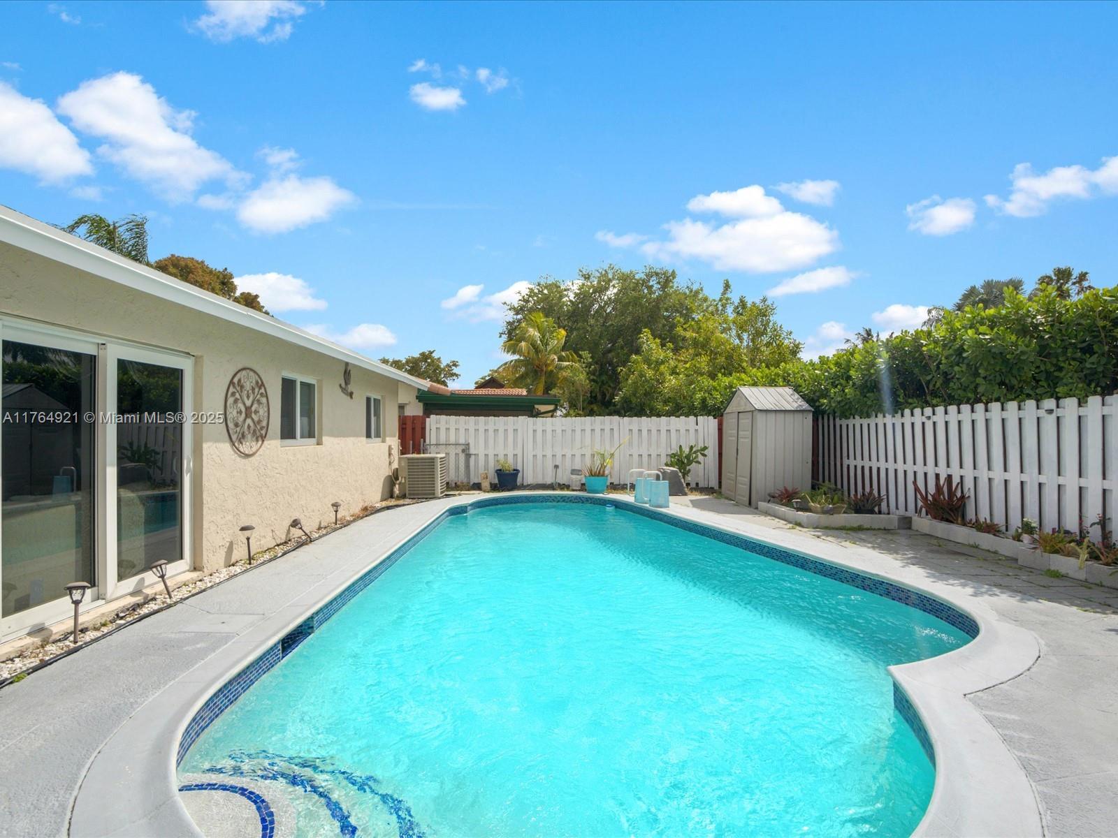 9620 NW 32nd Mnr